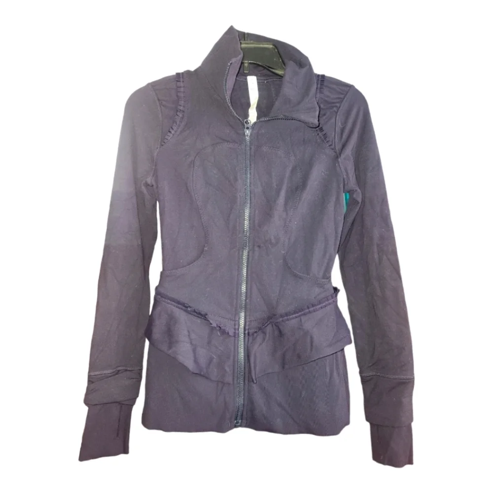 Lululemon size 4‎